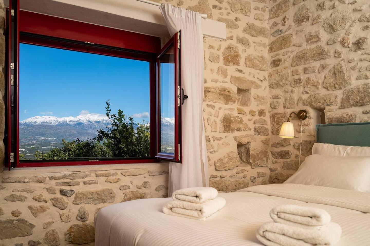 Physis Country House 2 Near Matala Beach & Faistos Kouses Buitenkant foto