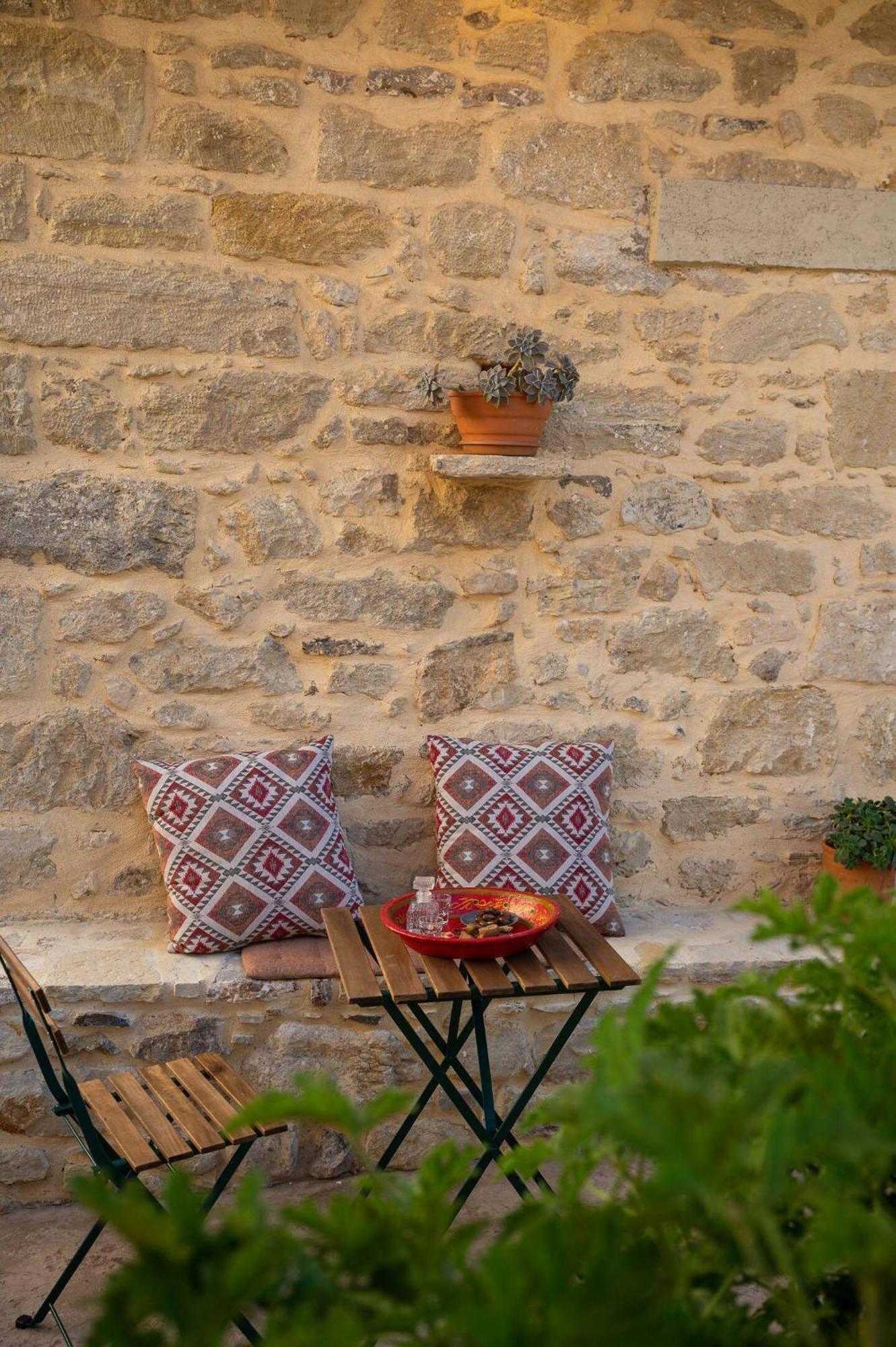 Physis Country House 2 Near Matala Beach & Faistos Kouses Buitenkant foto